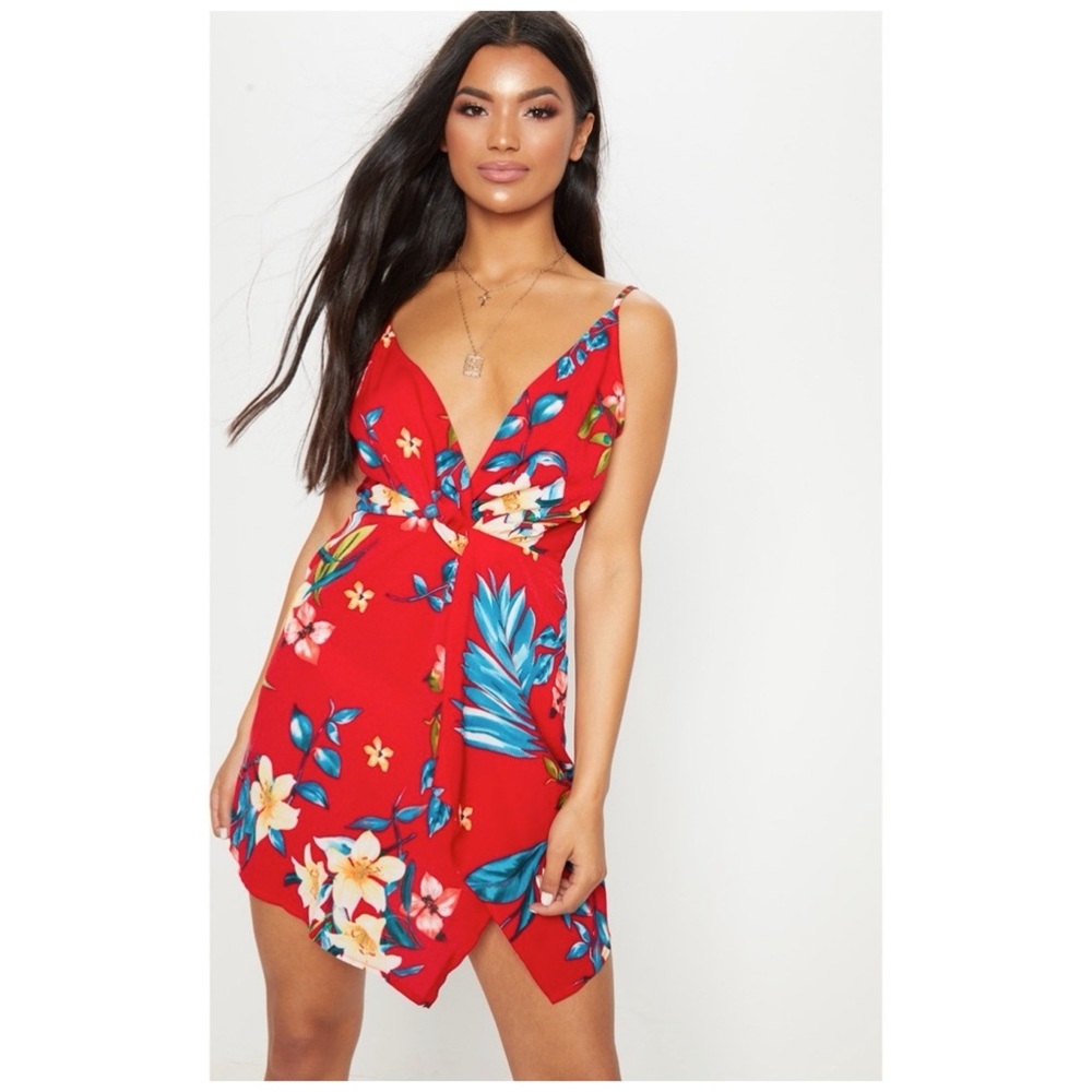 PrettyLittleThing Red Tropical Print Twist Front Shift Dress US size 8